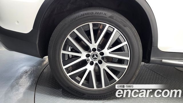 Mercedes-Benz GLC-Class 2021 — photo 5