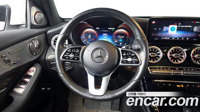 Mercedes-Benz GLC-Class 2021 — photo 13