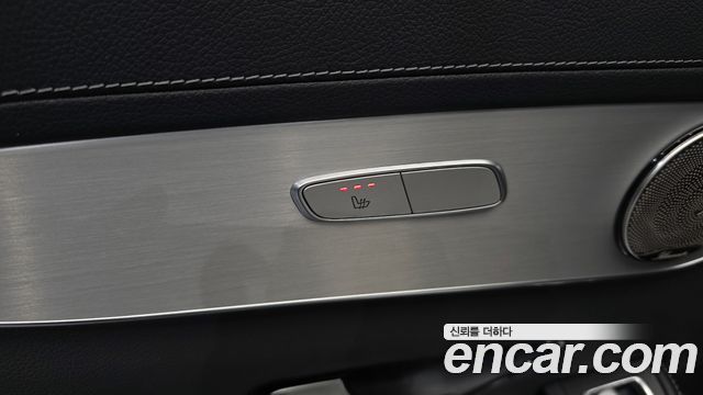 Mercedes-Benz GLC-Class 2021 — photo 15