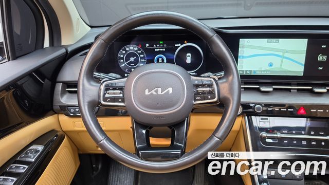 Kia Canival 2023 — photo 26