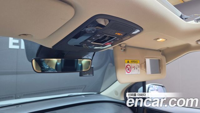 Kia Canival 2023 — photo 27