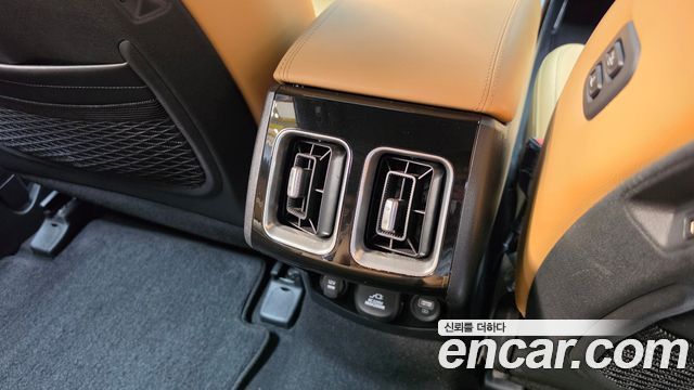 Kia Sorento 2023 — photo 36