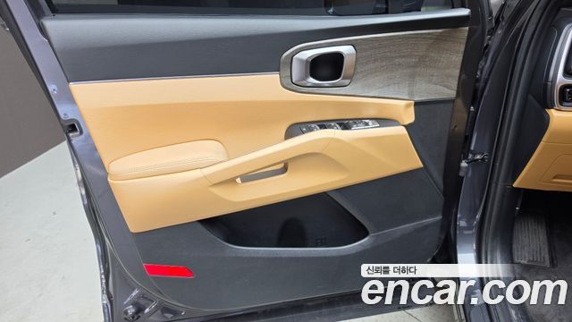 Kia Sorento 2023 — photo 14