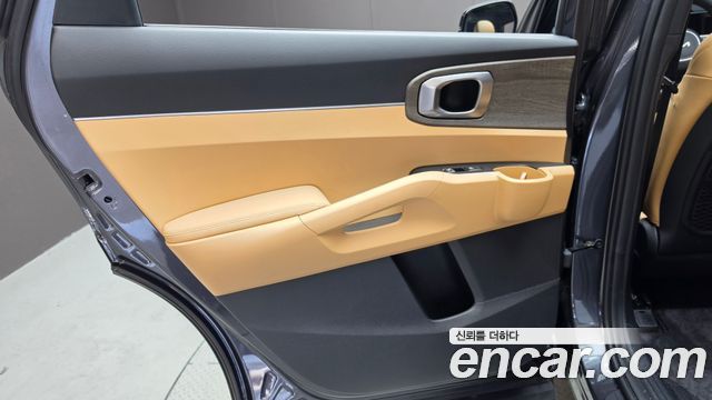 Kia Sorento 2023 — photo 15