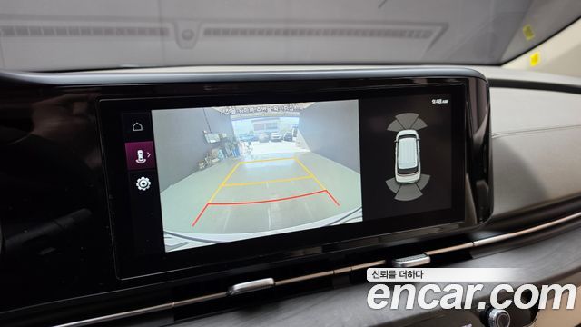 Kia Canival 2023 — photo 21