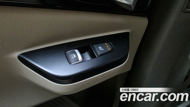 Kia Canival 2023 — photo 27