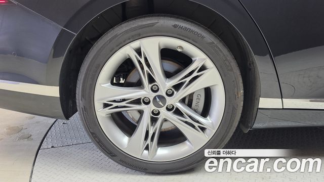 Genesis G90 2023 — photo 5