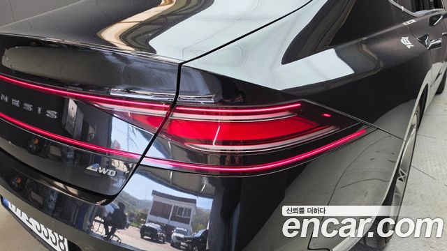 Genesis G90 2023 — photo 9