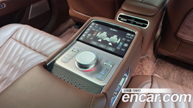 Genesis G90 2023 — photo 28