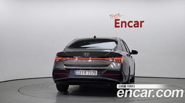Hyundai AVANTE 2024 — photo 4