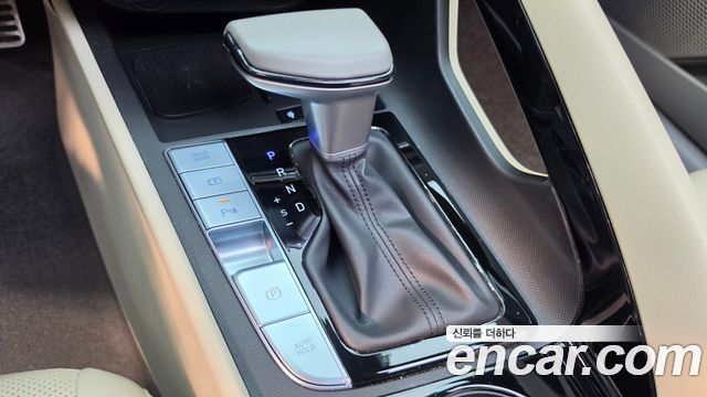 Hyundai AVANTE 2024 — photo 12