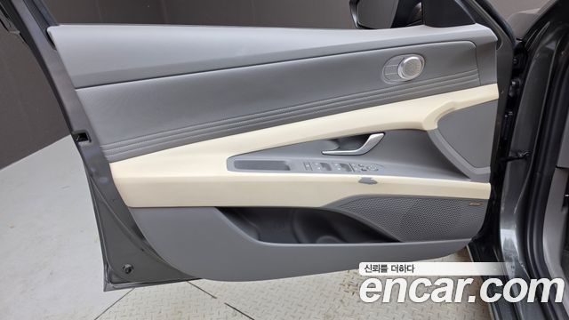 Hyundai AVANTE 2024 — photo 14