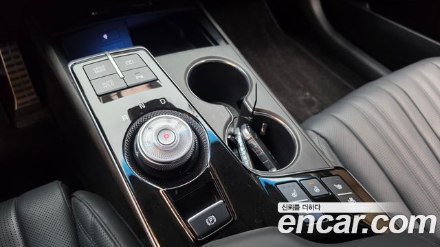 Kia K8 2023 — photo 12