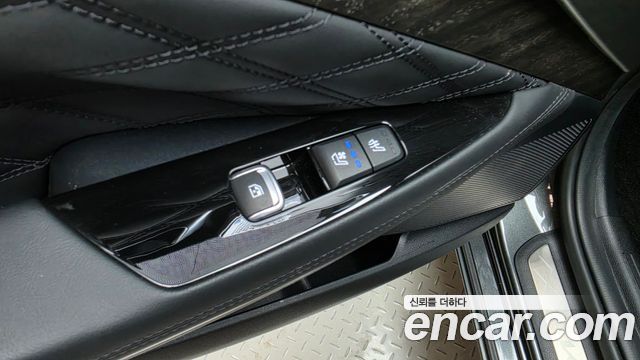 Kia K8 2023 — photo 27