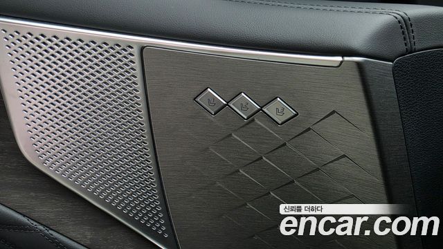 Kia K8 2023 — photo 30