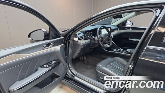 Kia K5 2022 — photo 13