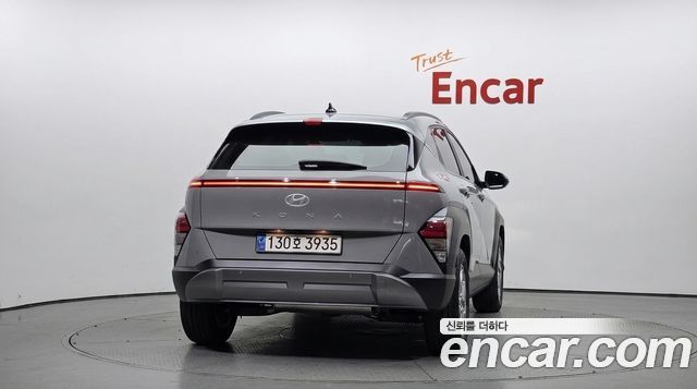 Hyundai Kona 2023 — photo 4
