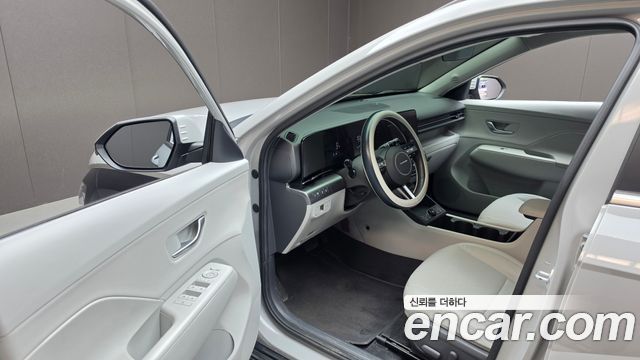 Hyundai Kona 2023 — photo 13