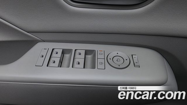 Hyundai Kona 2023 — photo 30