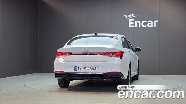 Hyundai AVANTE 2023 — photo 4