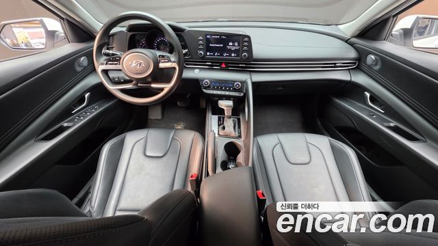 Hyundai AVANTE 2023 — photo 10