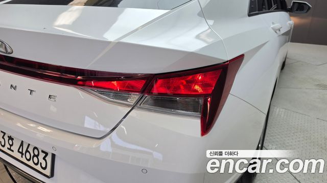 Hyundai AVANTE 2023 — photo 9