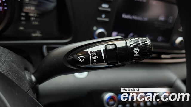 Hyundai AVANTE 2023 — photo 27