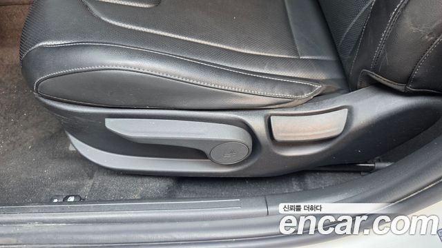 Hyundai AVANTE 2023 — photo 31