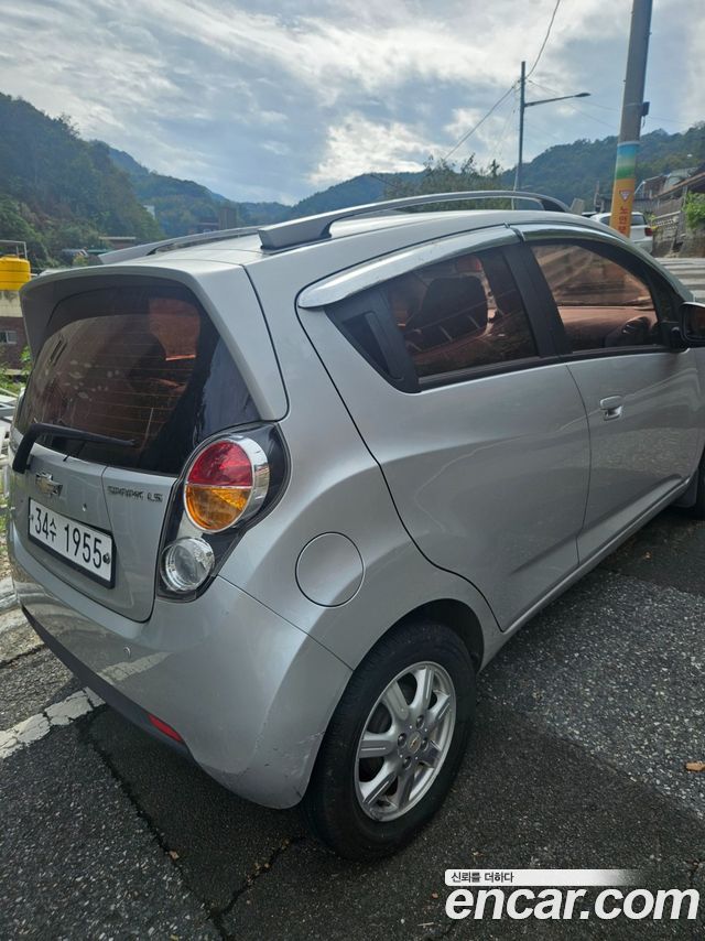 Chevrolet Korea Spark 2012 — photo 3