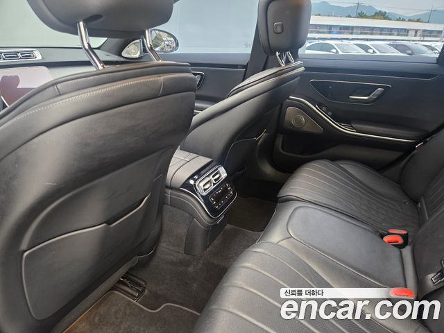 Mercedes-Benz S-Class 2021 — photo 8