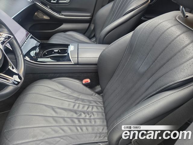 Mercedes-Benz S-Class 2021 — photo 12