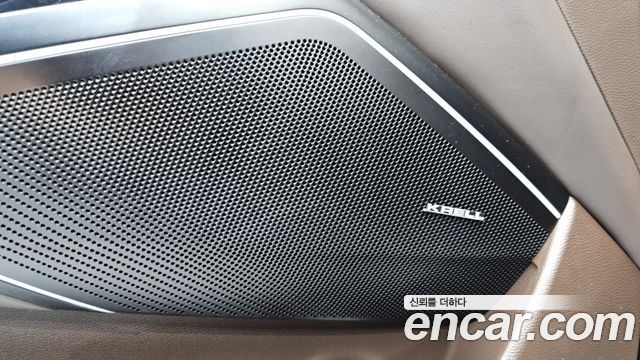 Kia K7 2019 — photo 19