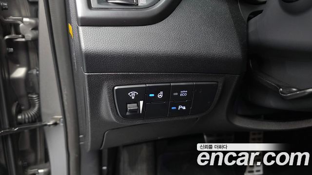 Hyundai Veloster 2017 — photo 24