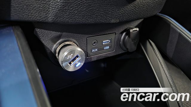 Hyundai Veloster 2017 — photo 30