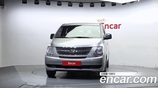Hyundai Starex 2013 — photo 3
