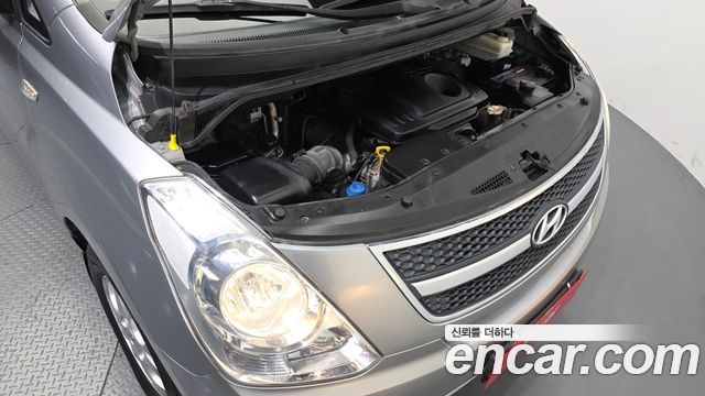 Hyundai Starex 2013 — photo 6