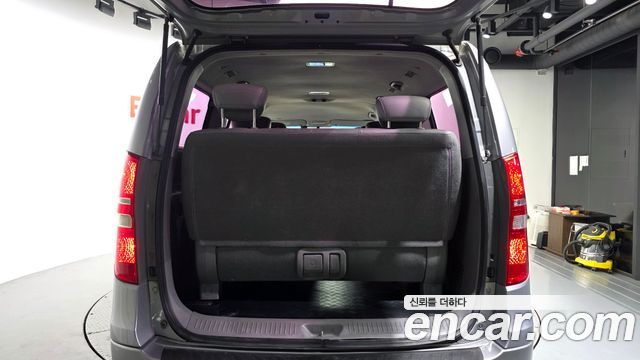 Hyundai Starex 2013 — photo 20