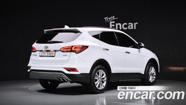 Hyundai Santafe 2018 — photo 2