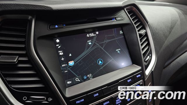 Hyundai Santafe 2018 — photo 19