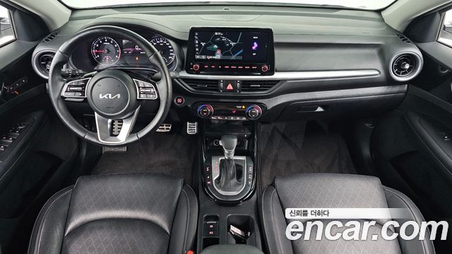 Kia K3 2023 — photo 10