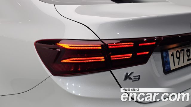 Kia K3 2023 — photo 9