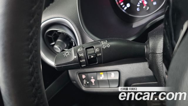 Kia K3 2023 — photo 27