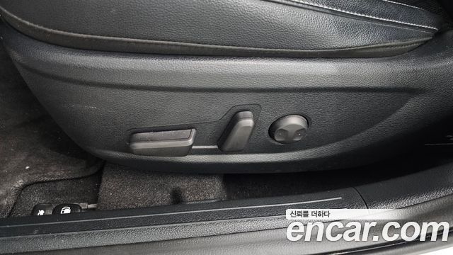 Kia K3 2023 — photo 29