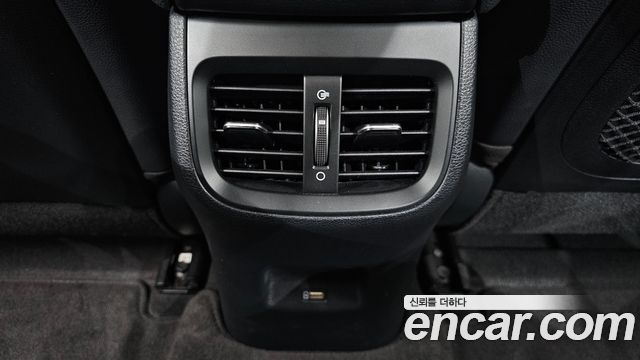 Kia K3 2023 — photo 31