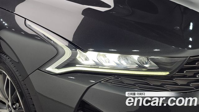 Kia K5 2021 — photo 8