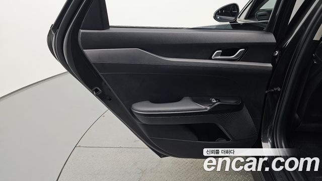 Kia K5 2021 — photo 15