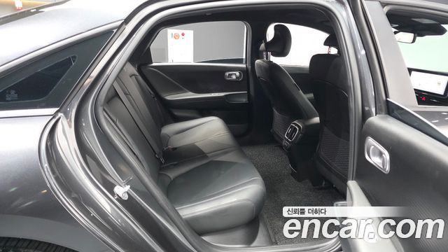 Hyundai Ioniq6 2025 — photo 18