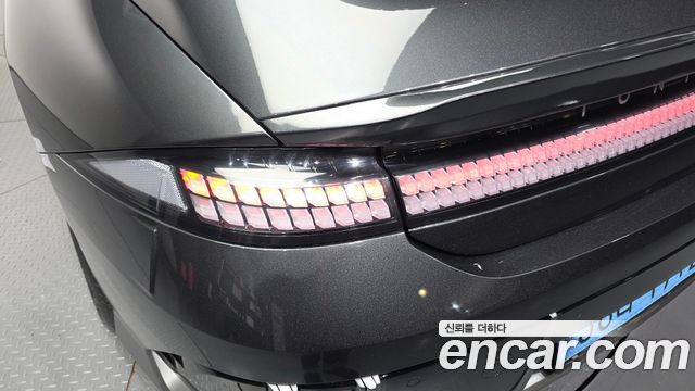 Hyundai Ioniq6 2025 — photo 9