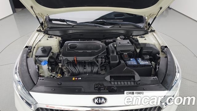 Kia K7 2018 — photo 6