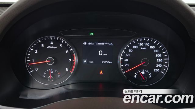 Kia K7 2018 — photo 11